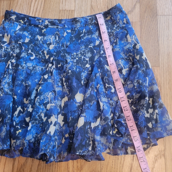 Charlotte Ronson Abstract Silk Flowy Skirt - Picture 10 of 11